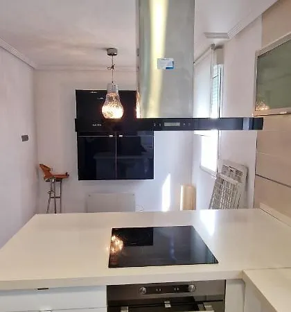 Apartamento Mirador De Colon - 3 Hab, Wifi, 6 Pax - Vut-4275-as Gijón