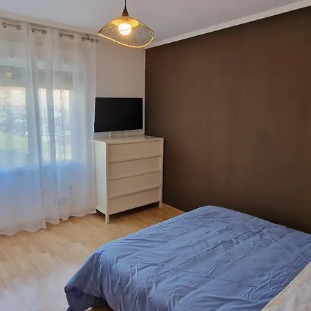 Mirador De Colon - 3 Hab, Wifi, 6 Pax - Vut-4275-as アパート ヒホン